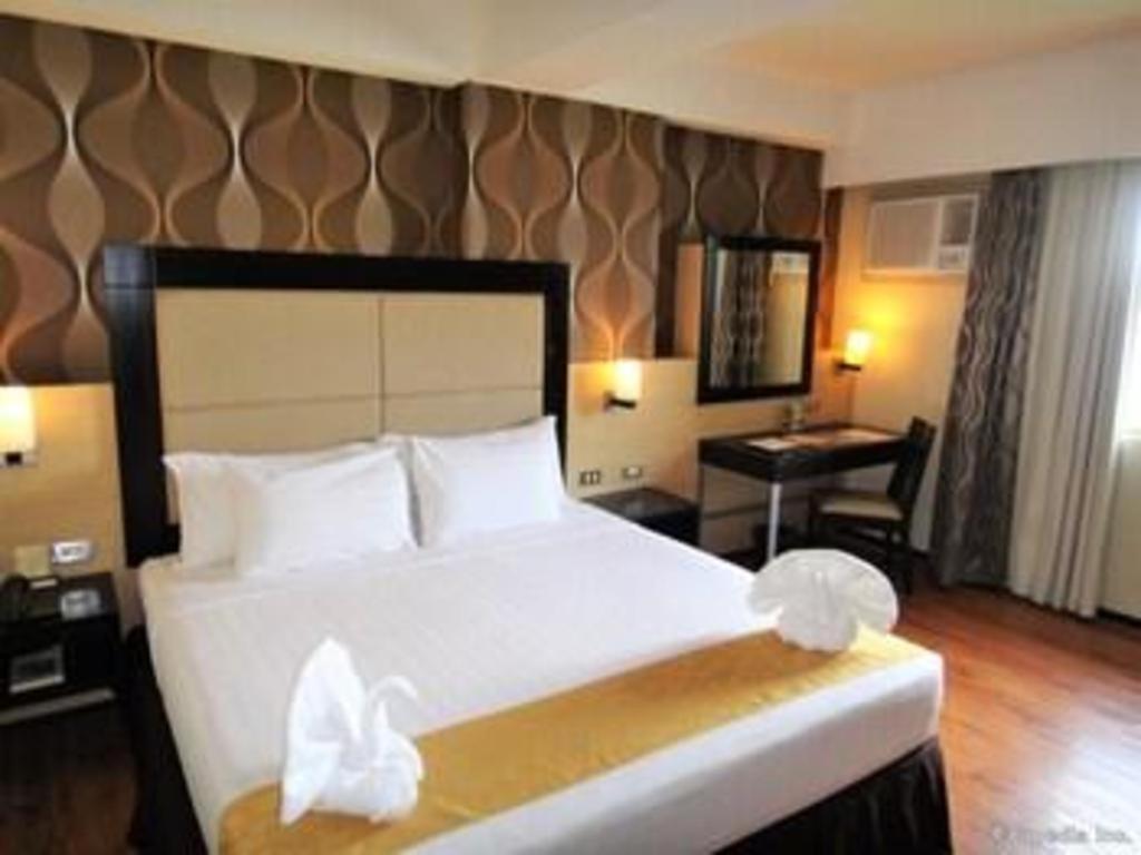 Mallberry Suites Business Hotel Cagayan de Oro Bagian luar foto